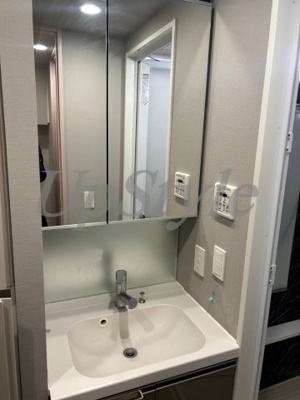 【洗面所】 | ジェイ.リヴェール上野入谷プレイス