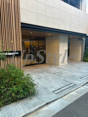 【エントランス】 | ジェイ.リヴェール上野入谷プレイス