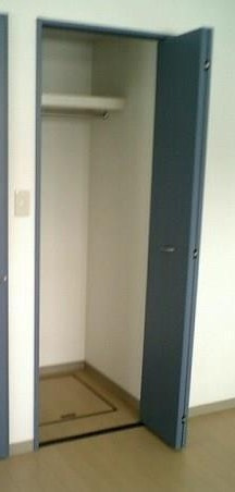 中野区中野６丁目のアパートの収納