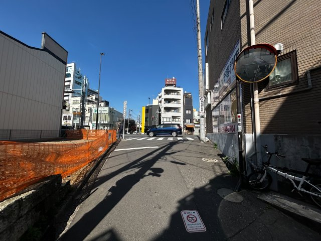 【TOKYO BASE】文京区大塚5丁目　建築条件無し売地の前面道路含む現地写真|2026.04.12撮影

現地ご見学希望・資料請求などお気軽にお問い合わせ下さい！
03-5990-5201