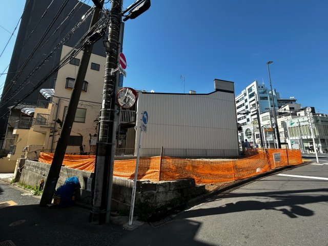 【TOKYO BASE】文京区大塚5丁目　建築条件無し売地の外観|2026.04.12撮影

現地ご見学希望・資料請求などお気軽にお問い合わせ下さい！
03-5990-5201