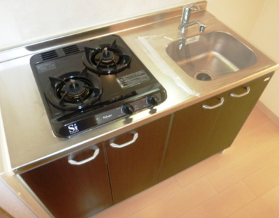 【キッチン】 | エステムコート新大阪Ⅷレヴォリス | 2口ガスのシステムキッチンです