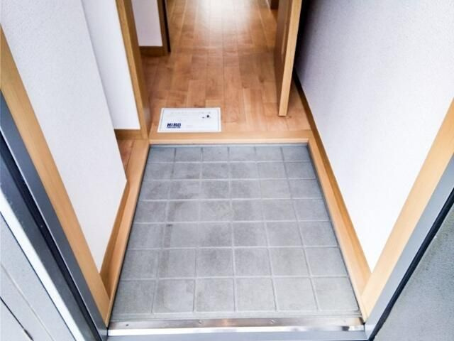 ジュネス光ヶ丘の玄関