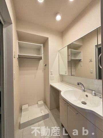 マウンテンクレストクレードルの洗面所