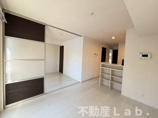 マウンテンクレストクレードルの居間・リビング