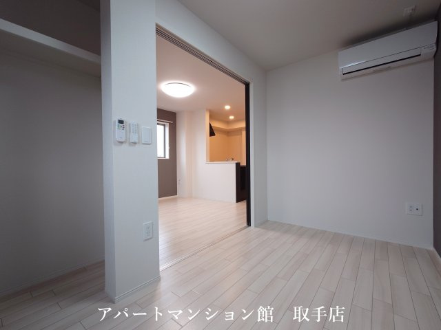 ナバーナⅢ取手（NIRVANA）の寝室