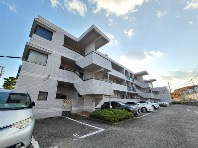 フォーラムノリタケ1番館