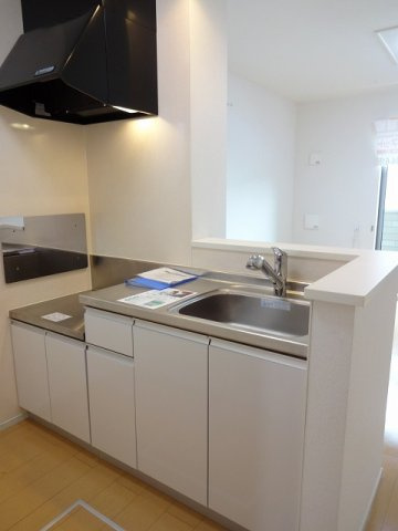 ラ・リマーユⅡのキッチン|キッチンでお料理をお楽しみください