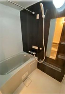 サンタフェ北新宿の浴室|バストイレ別★