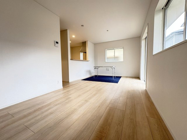 【内装】 | 糟屋郡須恵町植木第8　1号棟（全2棟）【仲介手数料無料・0円】 | 施工例。施工例は完成時と異なる場合があります。
