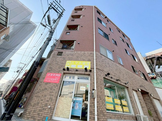 ロマネスク淡路の外観