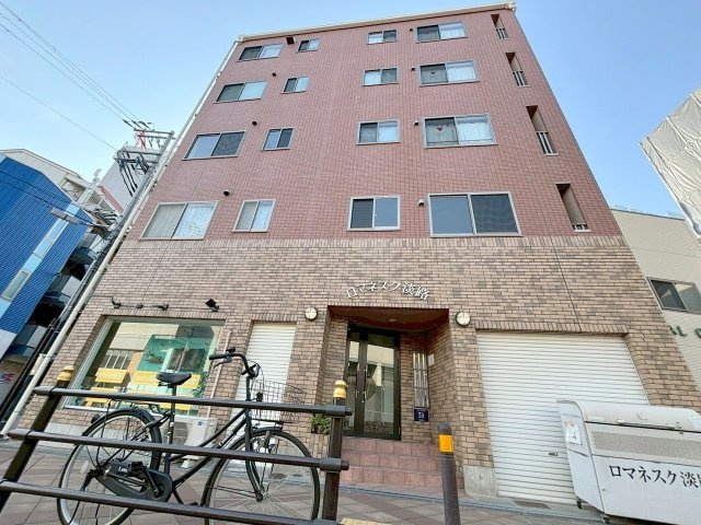 ロマネスク淡路の外観