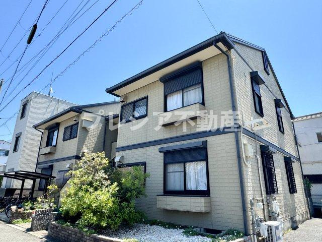 イーストハイム