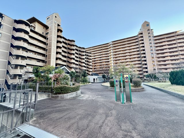 朝日プラザシティ・サザンパーク二番街の外観|マンションの中庭です