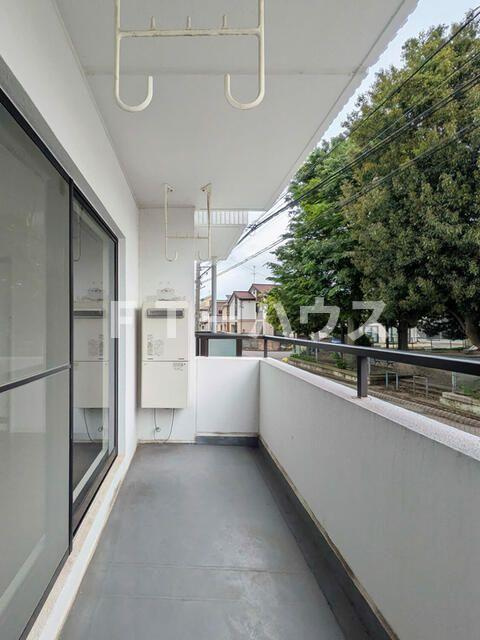 Ｔ’ｓ　ｇａｒｄｅｎ習志野台のバルコニー