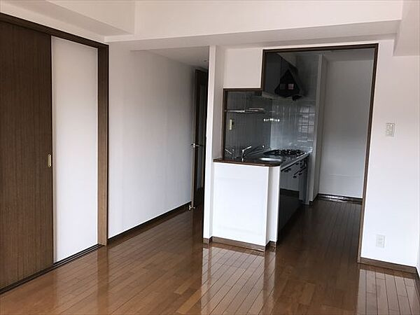 メゾン・シャルムの居間・リビング