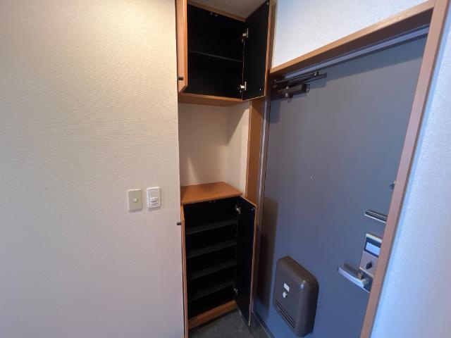 ハイムＫＹＯの収納|下駄箱（イメージ）