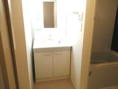 【洗面所】 | バニヤンツリー | 忙しい朝には欠かせない洗面所です