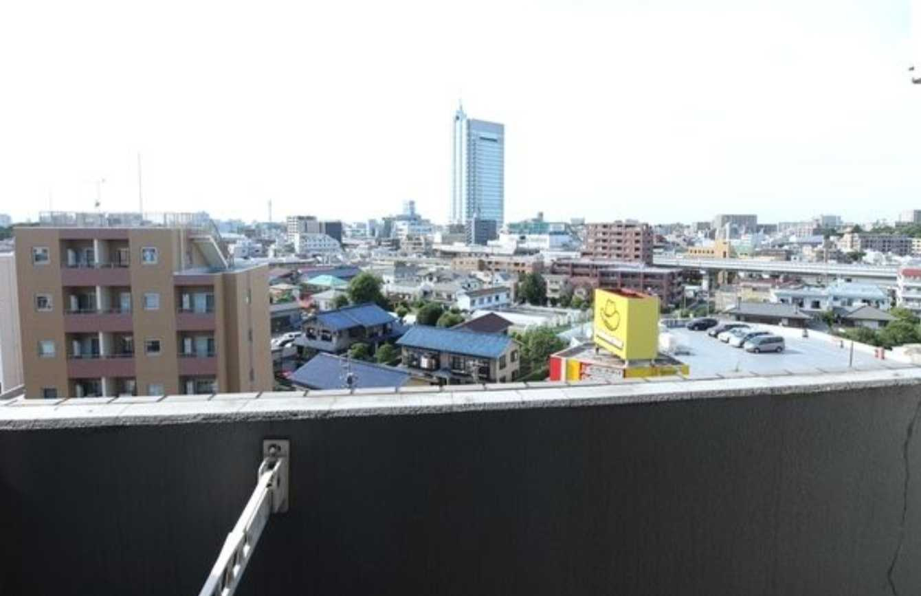 スカイコート世田谷用賀　分譲賃貸　高層階　オートロックのバルコニー
