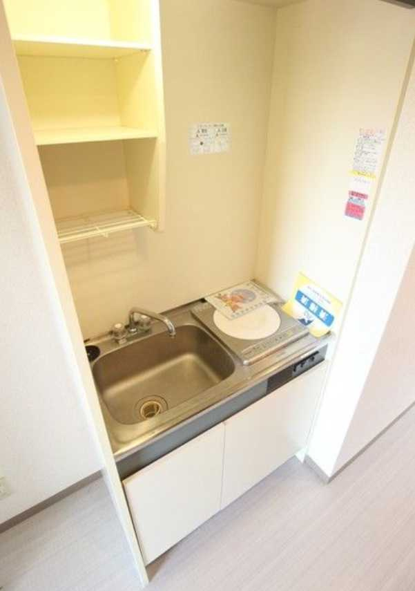 スカイコート世田谷用賀　分譲賃貸　高層階　オートロックのキッチン