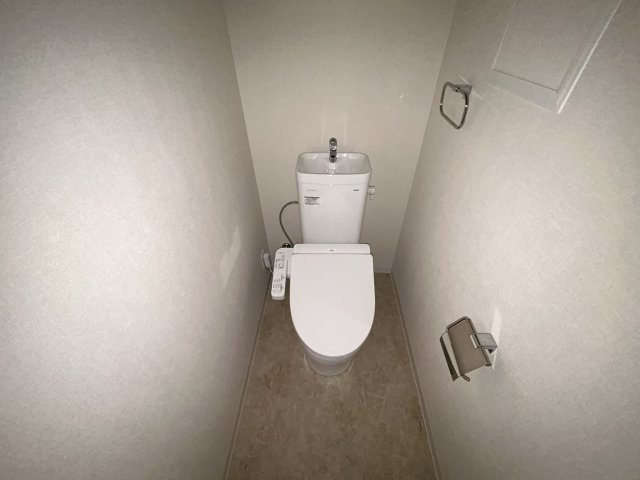 verde noirのトイレ|別号室参考写真です。