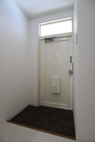 【玄関】 | コーポパサージュ