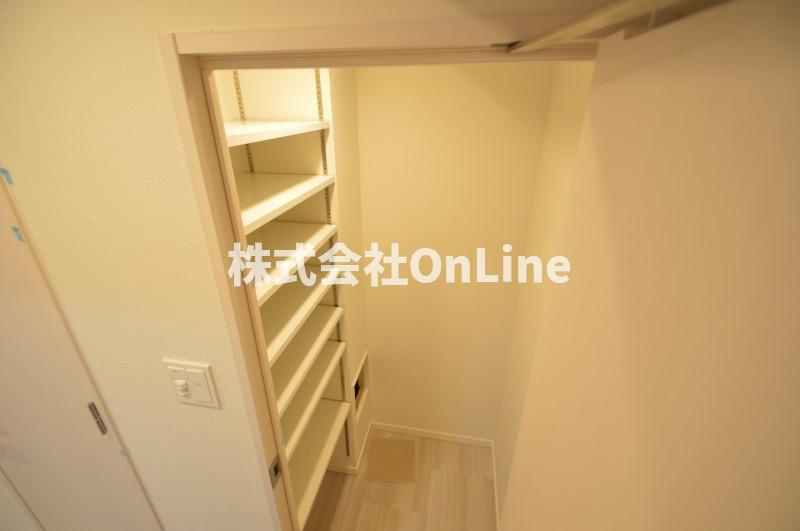 スプランディッド上本町WESTの収納