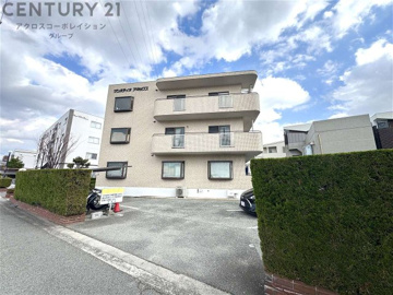 敷地内駐車場・駐輪場あり！