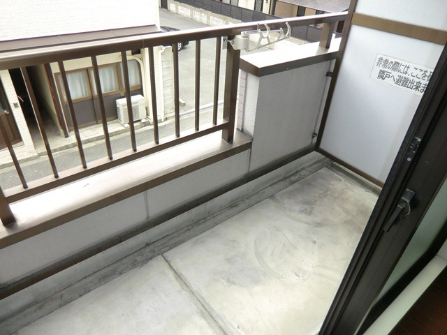 塚本TKDハウスのバルコニー
