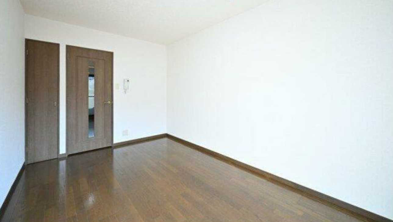 ジェイパーク駒沢　分譲賃貸　バイク置き場　オートロックの内装