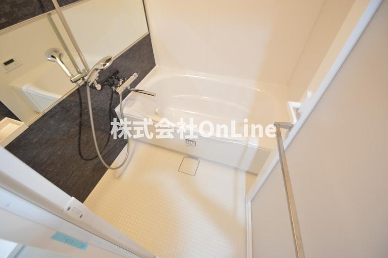 スプランディッド上本町WESTの浴室