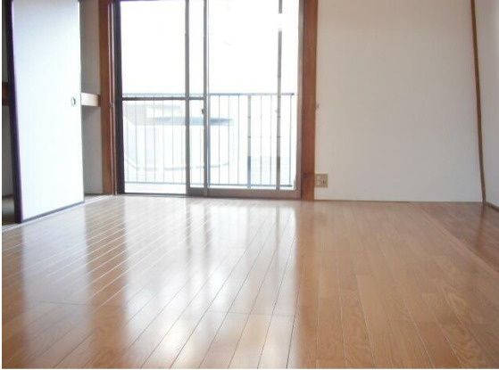 中野区弥生町１丁目の賃貸マンションの居間・リビング