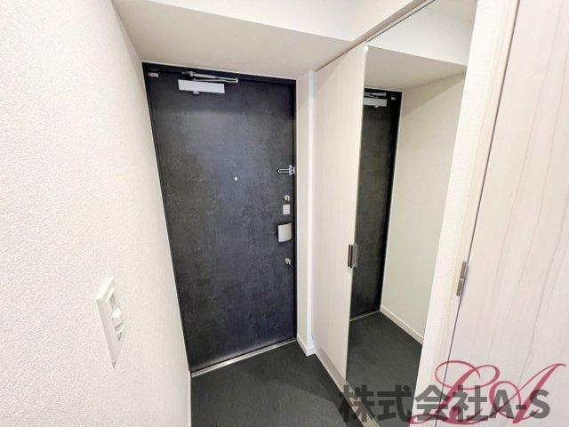 プレサンス新栄アーバンフローの玄関|同間取り画像使用
実際のお部屋と色などが異なる場合がございます。