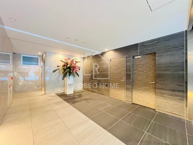 シティパルクレスト谷町のロビー