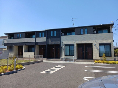 【外観】 | キャッスル　ドマーニ　木更津 | 外はこのようになっています