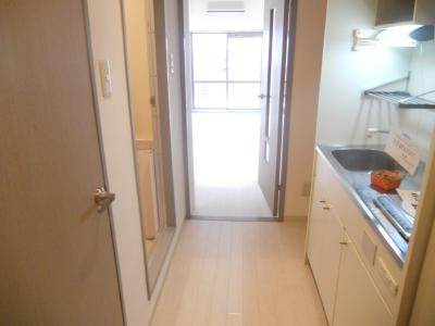 サンシティ御所西の内装|廊下