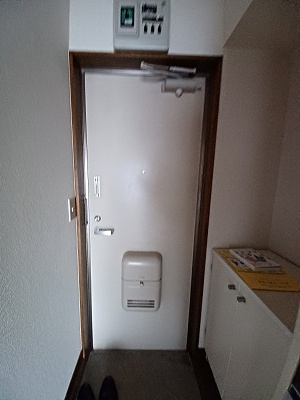 【玄関】 | センチュリーハイツ