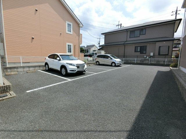 【駐車場】