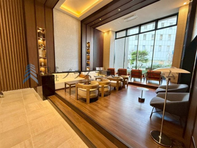 【居間・リビング】 | ワコーレザ神戸トアロード | 格調高いテイストに仕上げられたエントランスホール♪