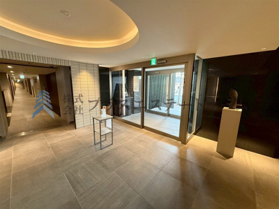 【その他共用部分】 | ワコーレザ神戸トアロード | 3つに分けられた住棟それぞれのフォルム全ての面がファサードとしてデザインされています♪