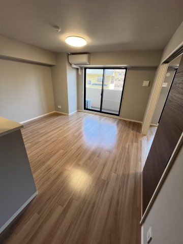 ベラカーササウスの居間・リビング