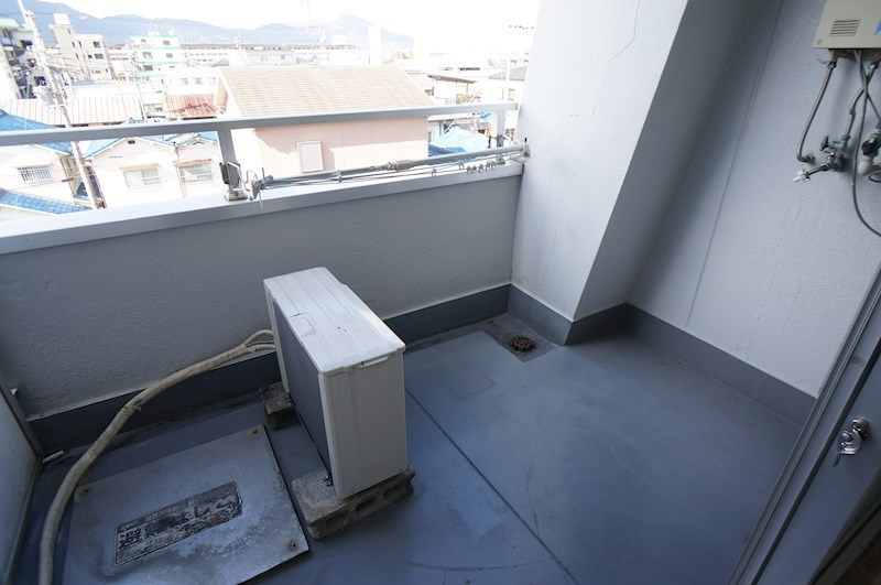 グローバル高田のバルコニー