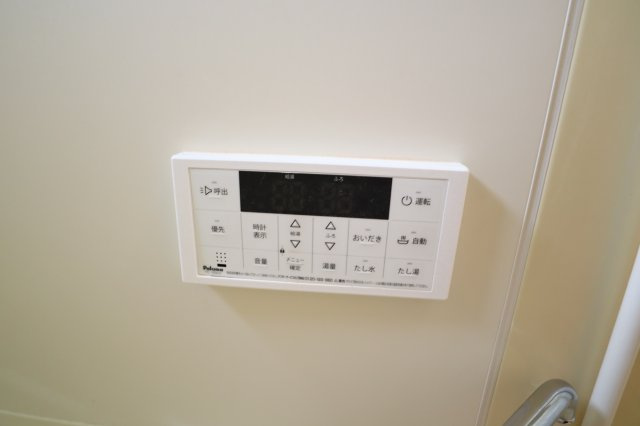 イーストコートの居間・リビング