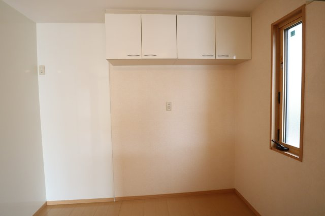 イーストコートの居間・リビング