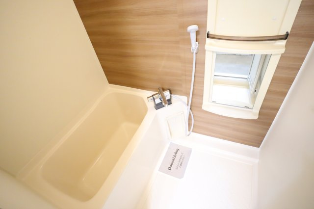 アドゥニスハイツ　Ｂ棟の浴室