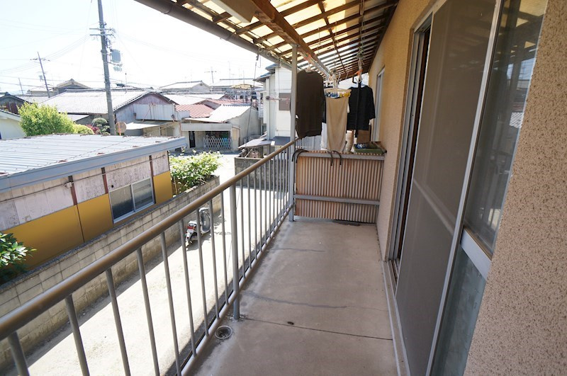 北今市住宅のバルコニー
