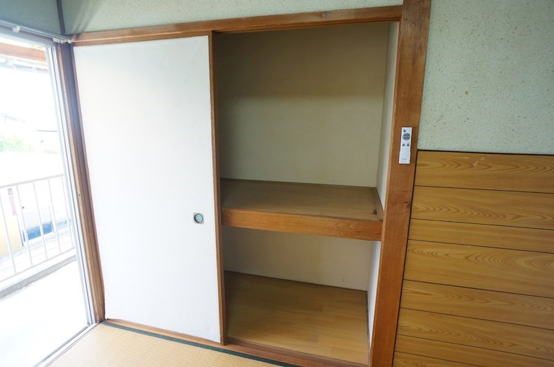 北今市住宅の収納