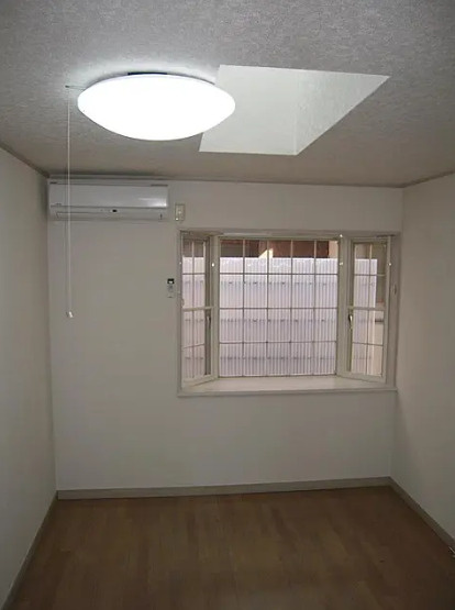 アルカディア中野の居間・リビング