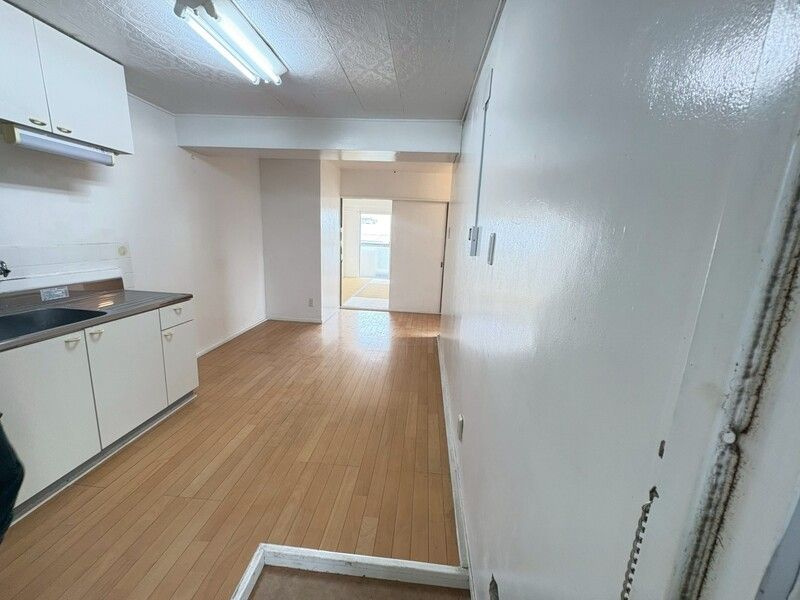 メープル王子公園の居間・リビング