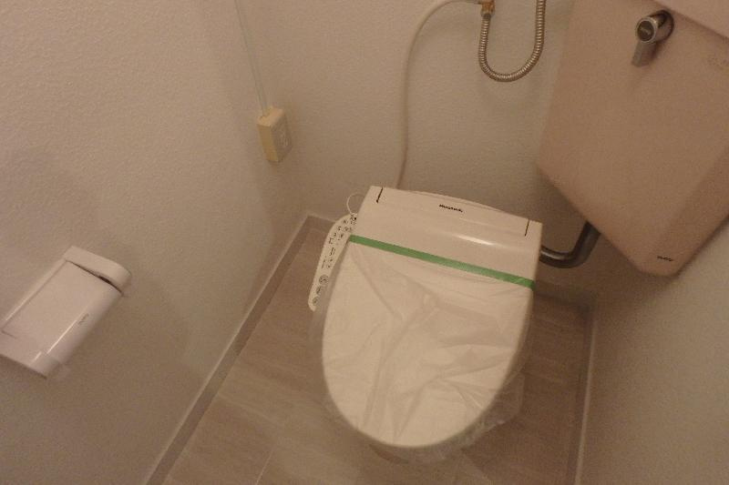 岡本エクセルのトイレ